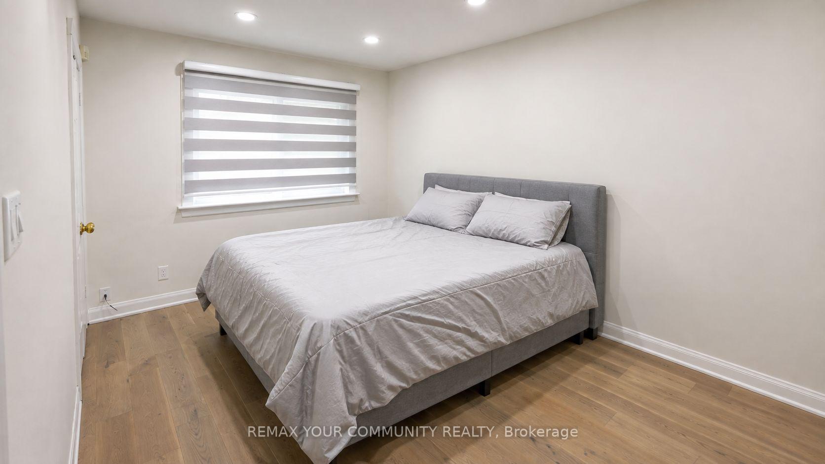Photo 10 of 39 South Kingsway, Toronto, High Park-Swansea — HOMEH