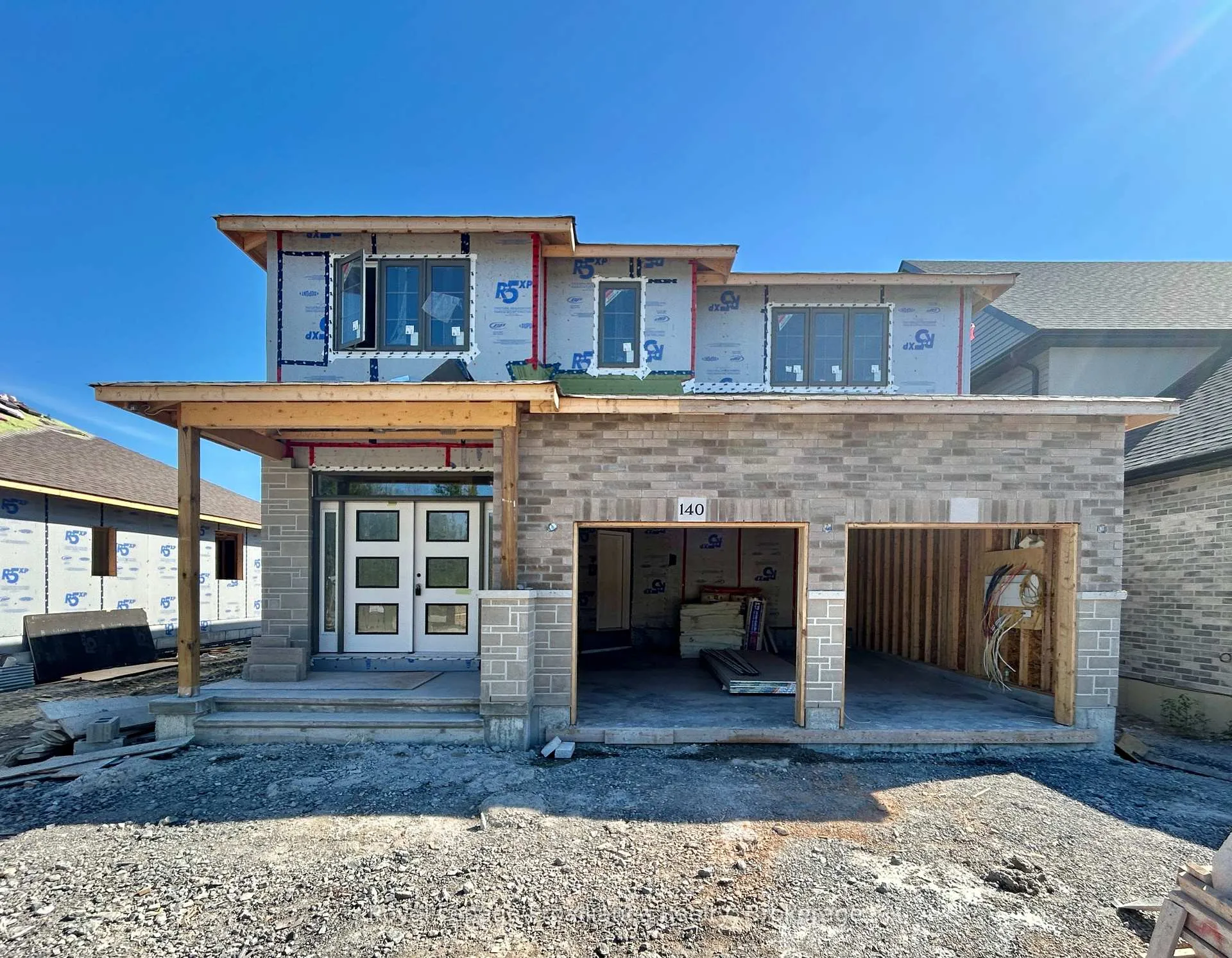 Photo 2 of 140 Stonecrest Boulevard, Quinte West, Sidney Ward — HOMEH