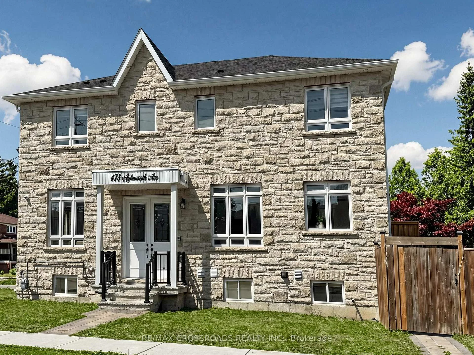 Photo 1 of 478 Aylesworth Avenue E, Scarborough, Birchcliffe-Cliffside — HOMEH