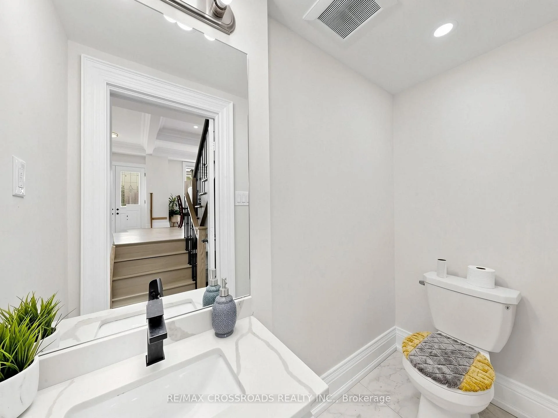 Photo 23 of 478 Aylesworth Avenue E, Scarborough, Birchcliffe-Cliffside — HOMEH
