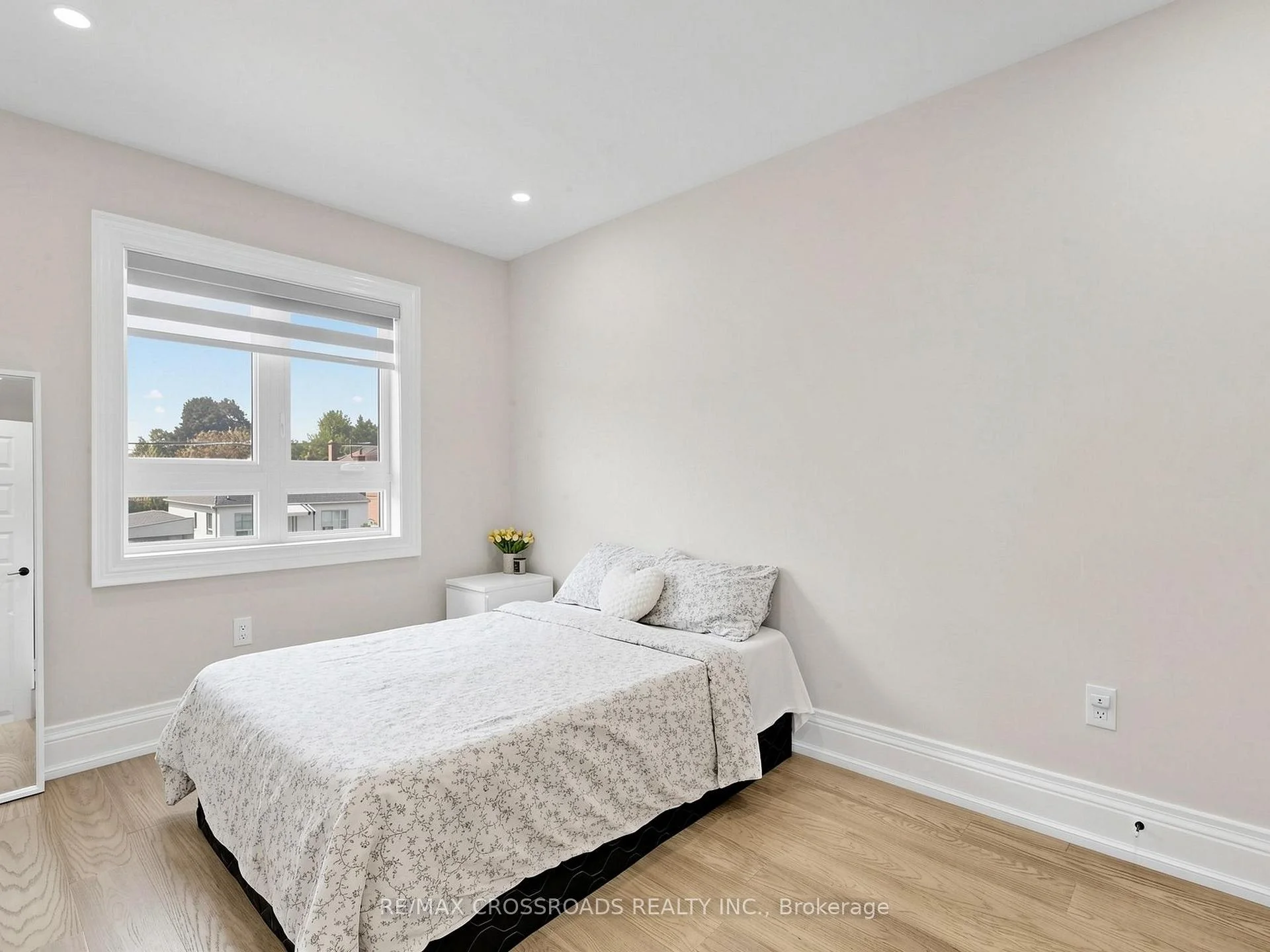 Photo 26 of 478 Aylesworth Avenue E, Scarborough, Birchcliffe-Cliffside — HOMEH