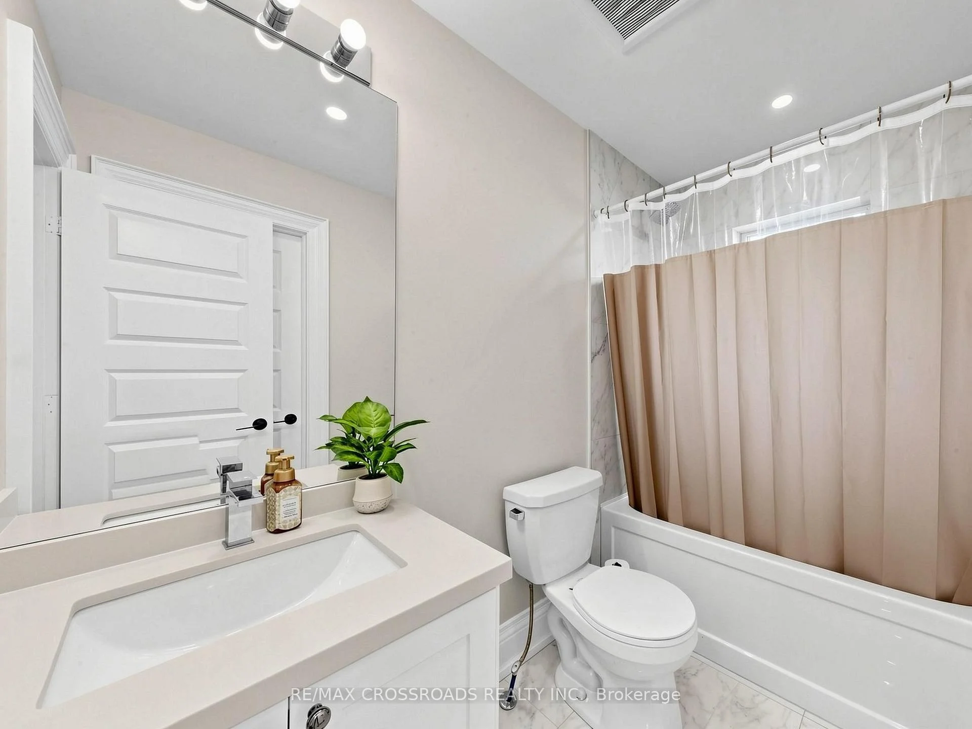 Photo 28 of 478 Aylesworth Avenue E, Scarborough, Birchcliffe-Cliffside — HOMEH