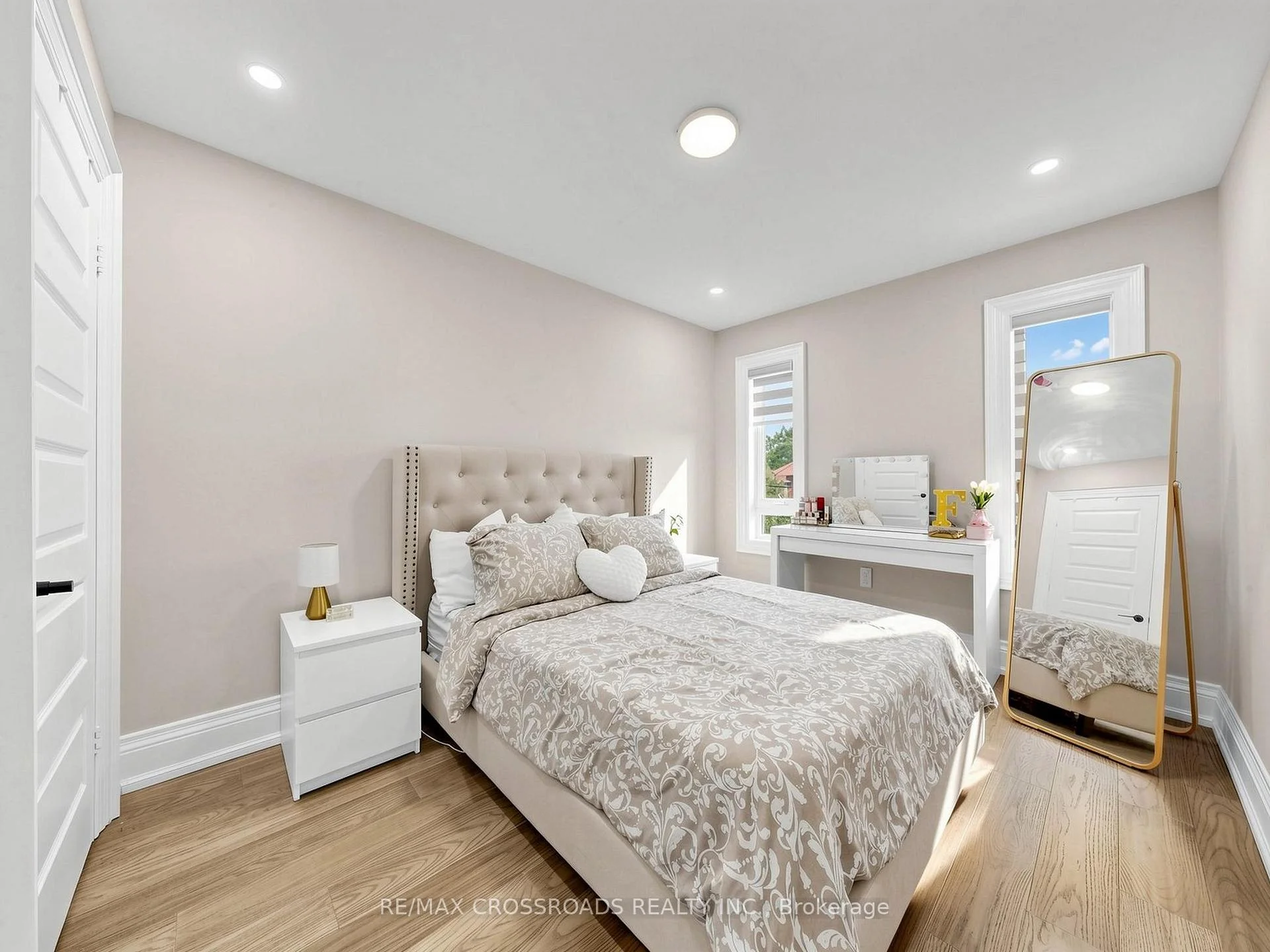 Photo 30 of 478 Aylesworth Avenue E, Scarborough, Birchcliffe-Cliffside — HOMEH
