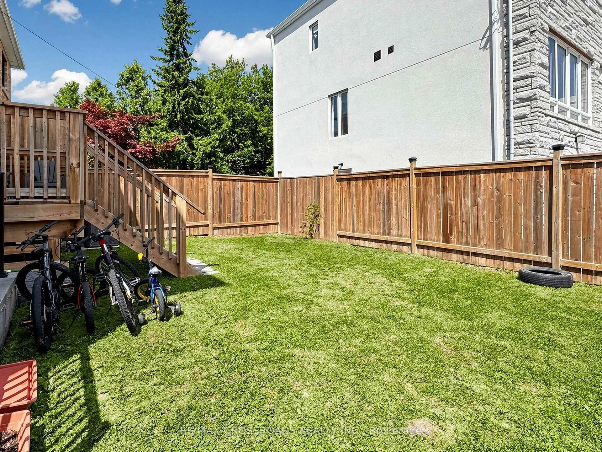Photo 50 of 478 Aylesworth Avenue E, Scarborough, Birchcliffe-Cliffside — HOMEH