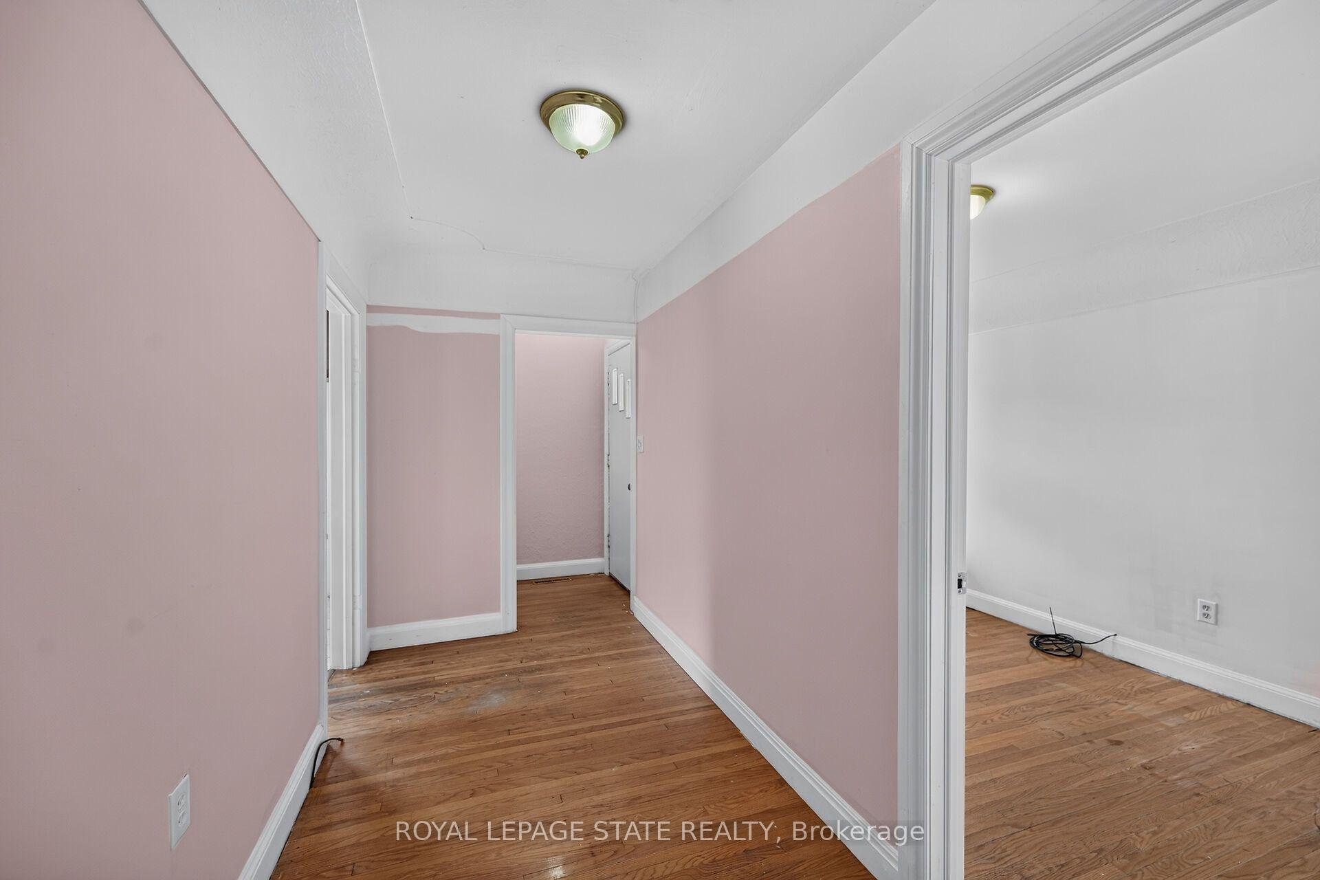 Photo 6 of 47 Broadway Avenue, Hamilton, Ainslie Wood — HOMEH