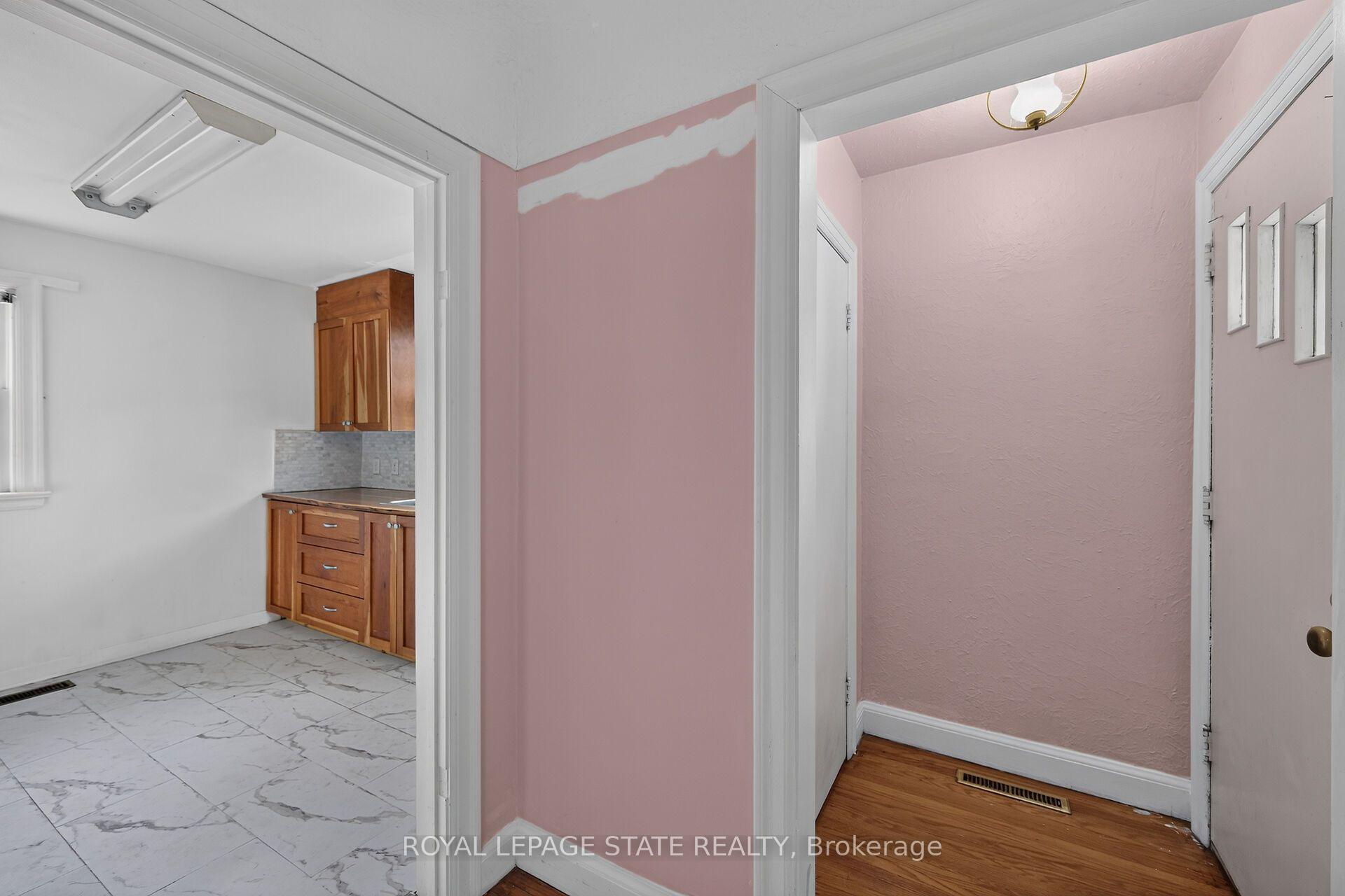 Photo 7 of 47 Broadway Avenue, Hamilton, Ainslie Wood — HOMEH