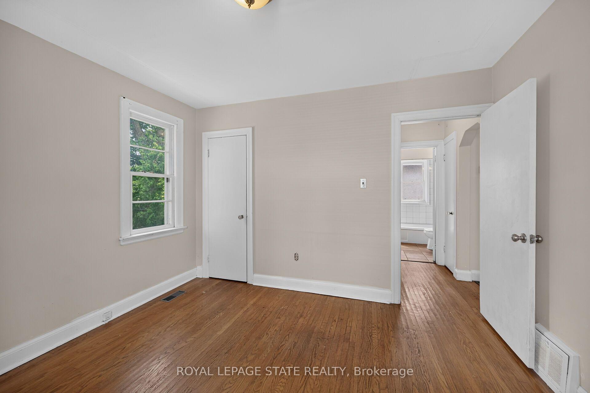 Photo 16 of 47 Broadway Avenue, Hamilton, Ainslie Wood — HOMEH