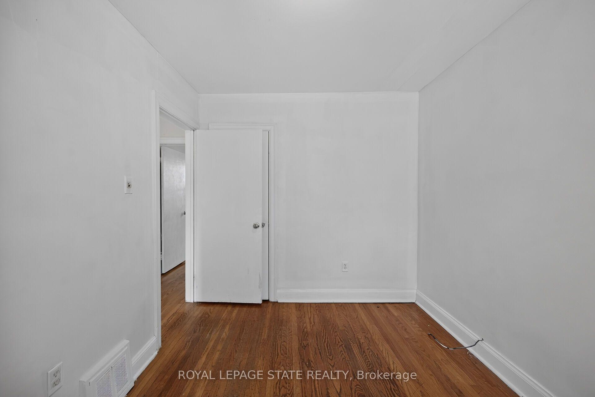 Photo 18 of 47 Broadway Avenue, Hamilton, Ainslie Wood — HOMEH