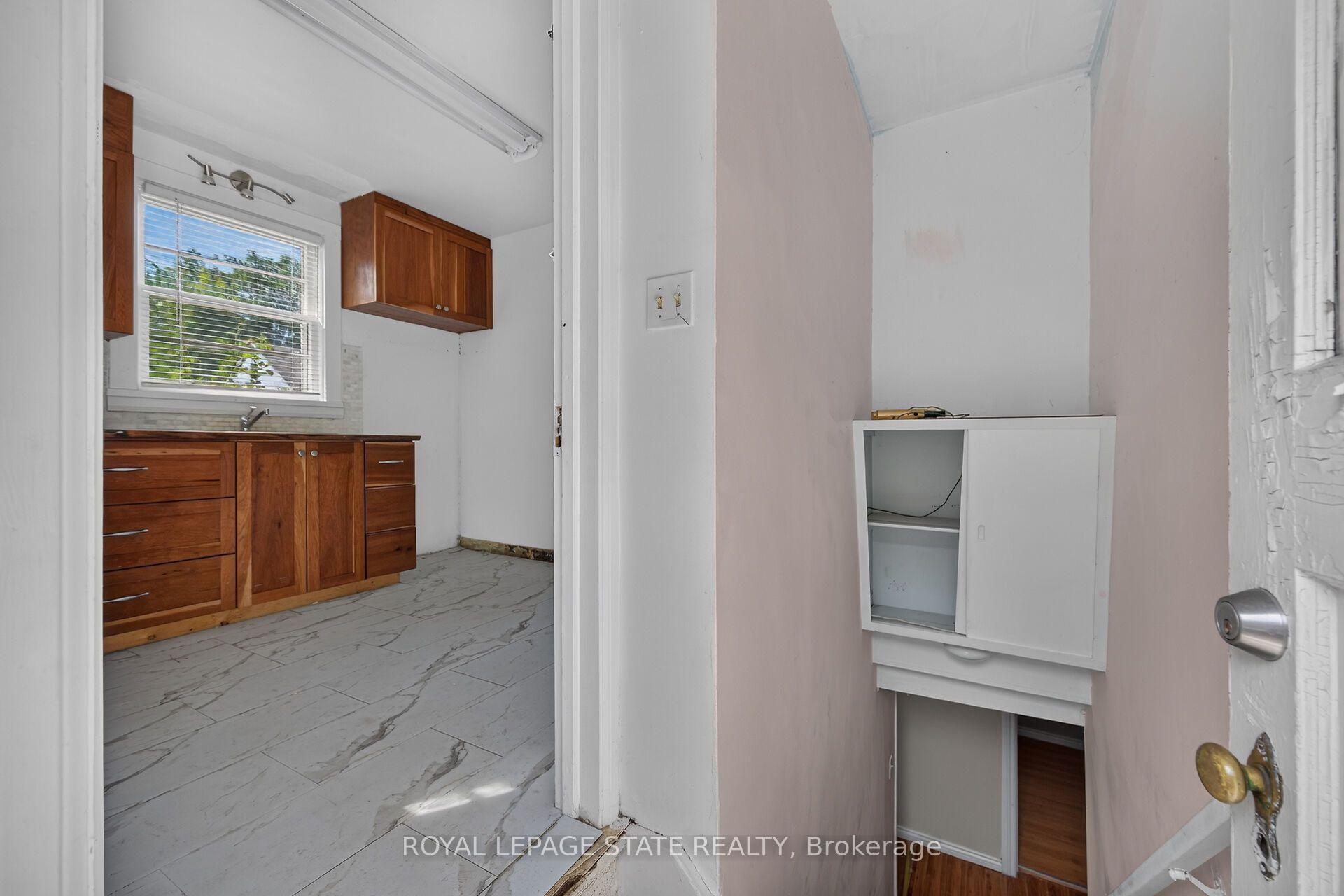 Photo 22 of 47 Broadway Avenue, Hamilton, Ainslie Wood — HOMEH
