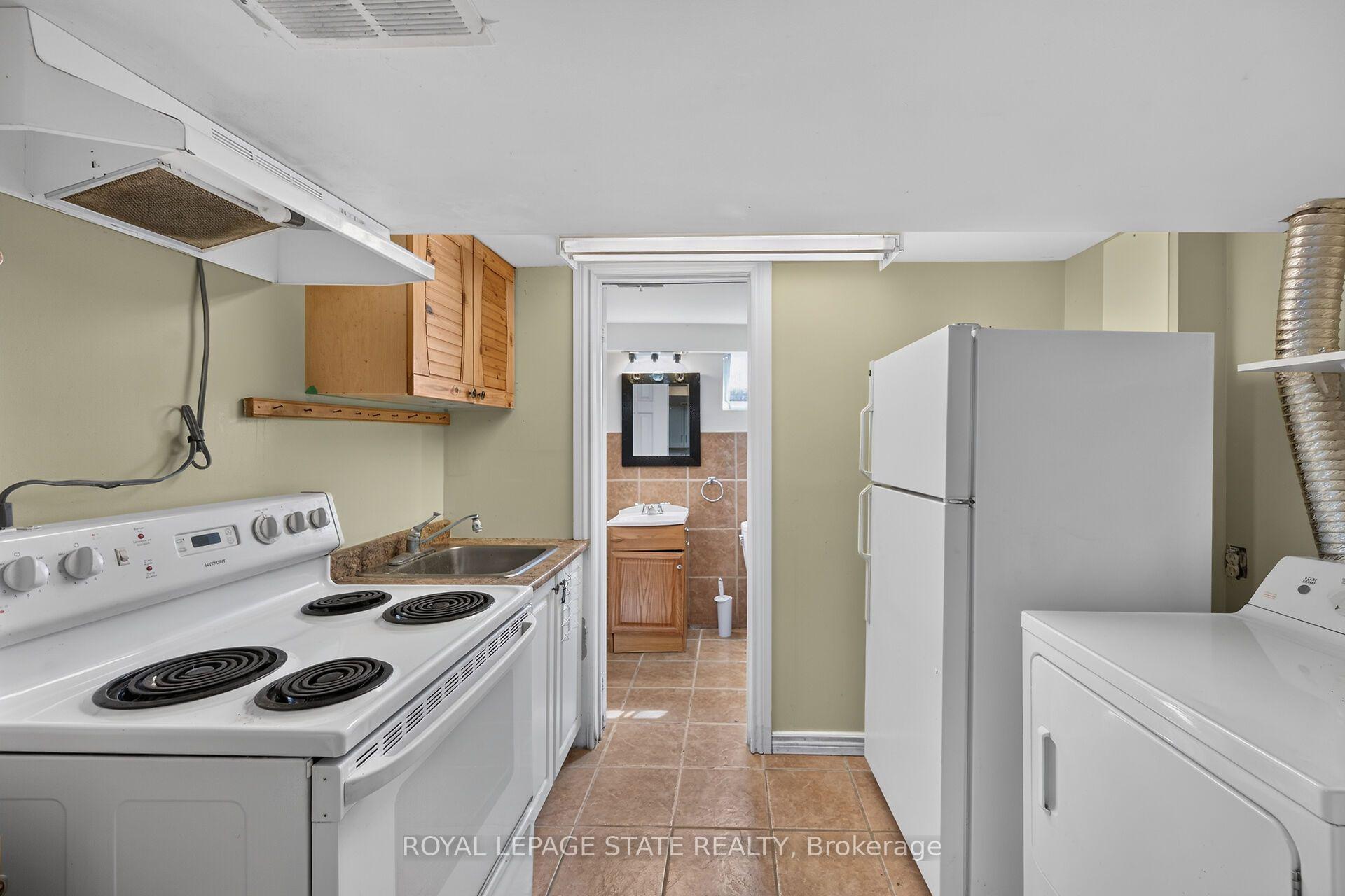 Photo 24 of 47 Broadway Avenue, Hamilton, Ainslie Wood — HOMEH
