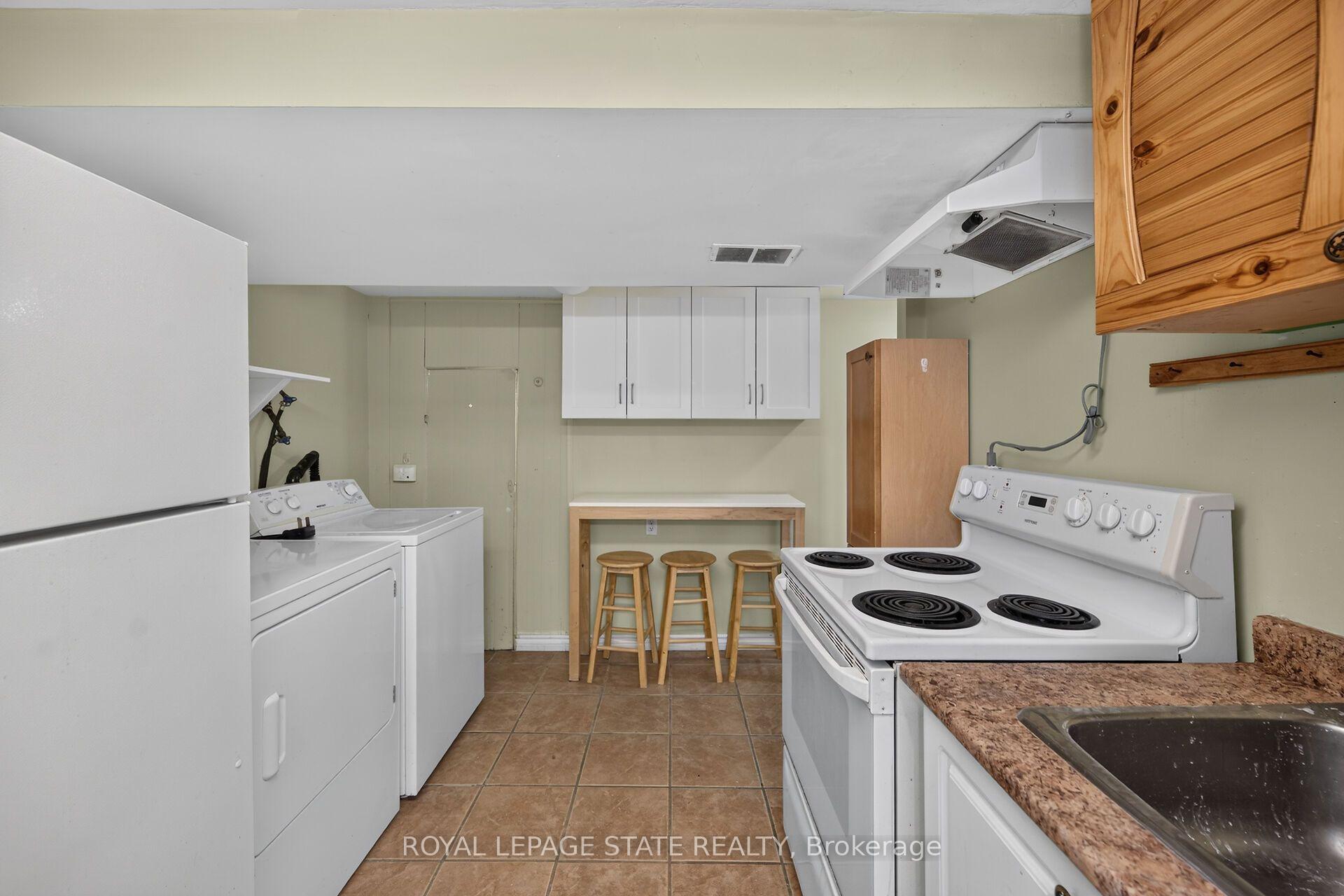 Photo 25 of 47 Broadway Avenue, Hamilton, Ainslie Wood — HOMEH