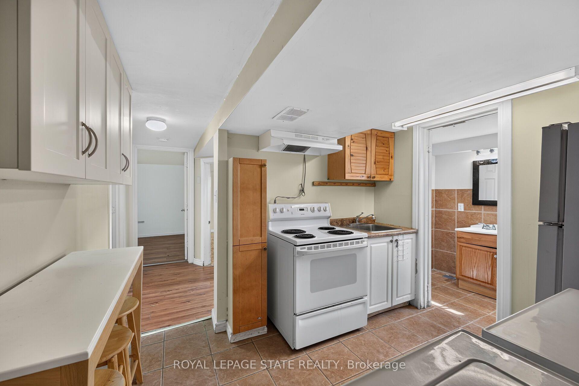 Photo 26 of 47 Broadway Avenue, Hamilton, Ainslie Wood — HOMEH