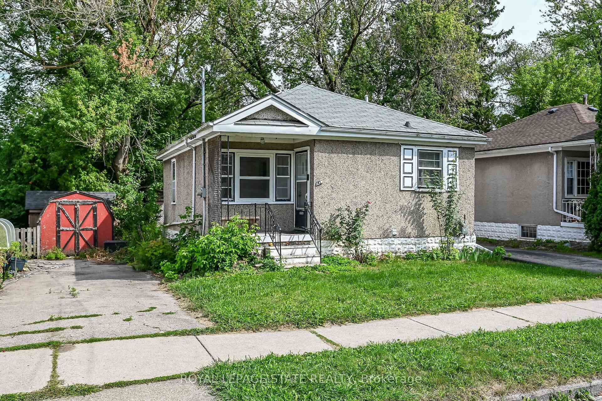 Photo 38 of 47 Broadway Avenue, Hamilton, Ainslie Wood — HOMEH