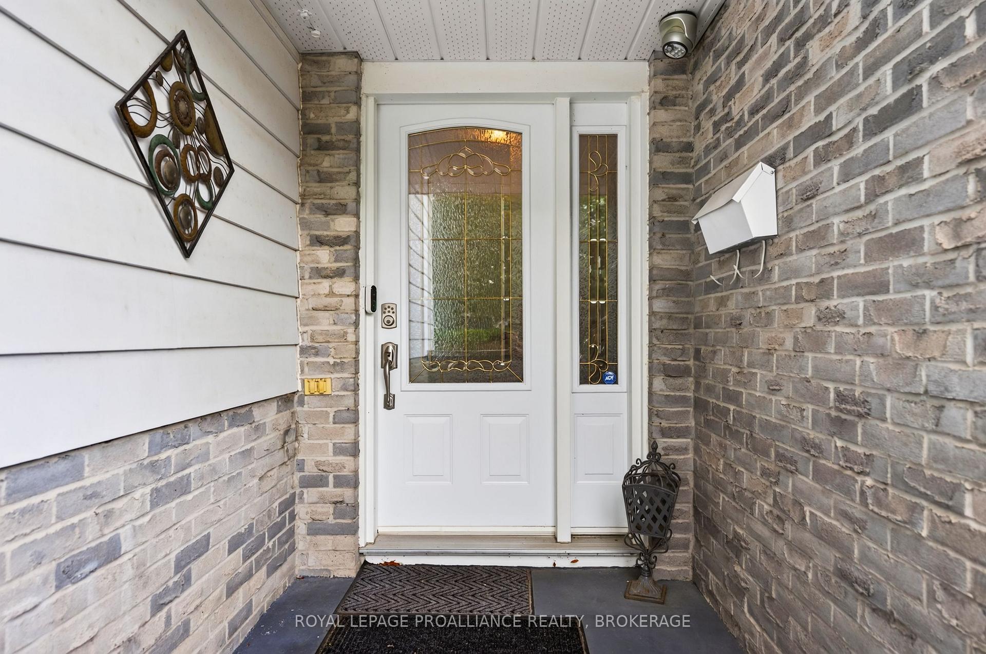 Photo 7 of 627 Stanford Street, Kingston, South of Taylor-Kidd Blvd — HOMEH