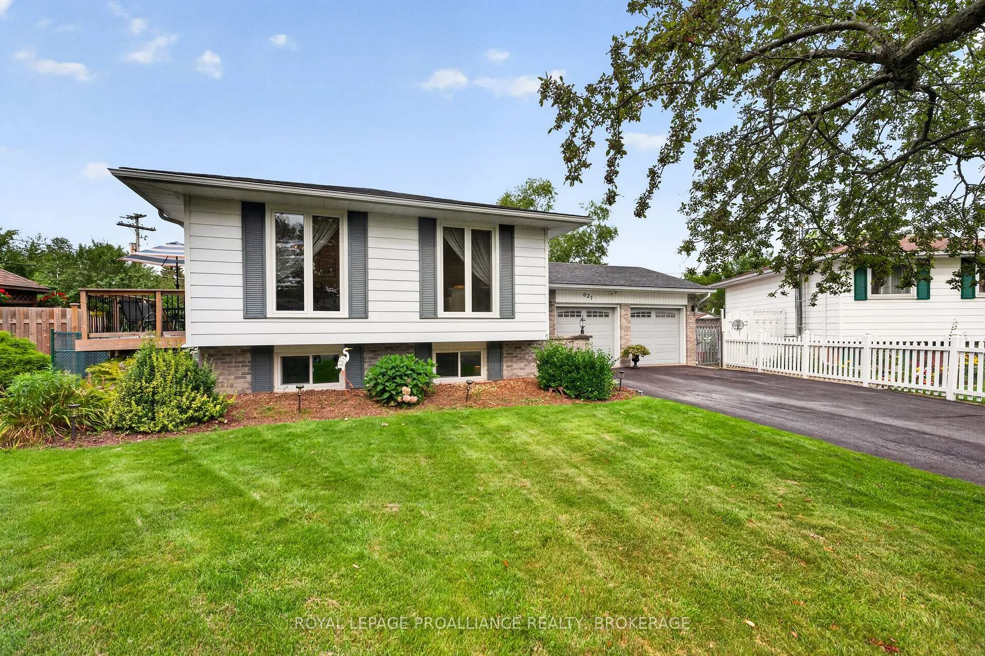 Photo 5 of 627 Stanford Street, Kingston, South of Taylor-Kidd Blvd — HOMEH