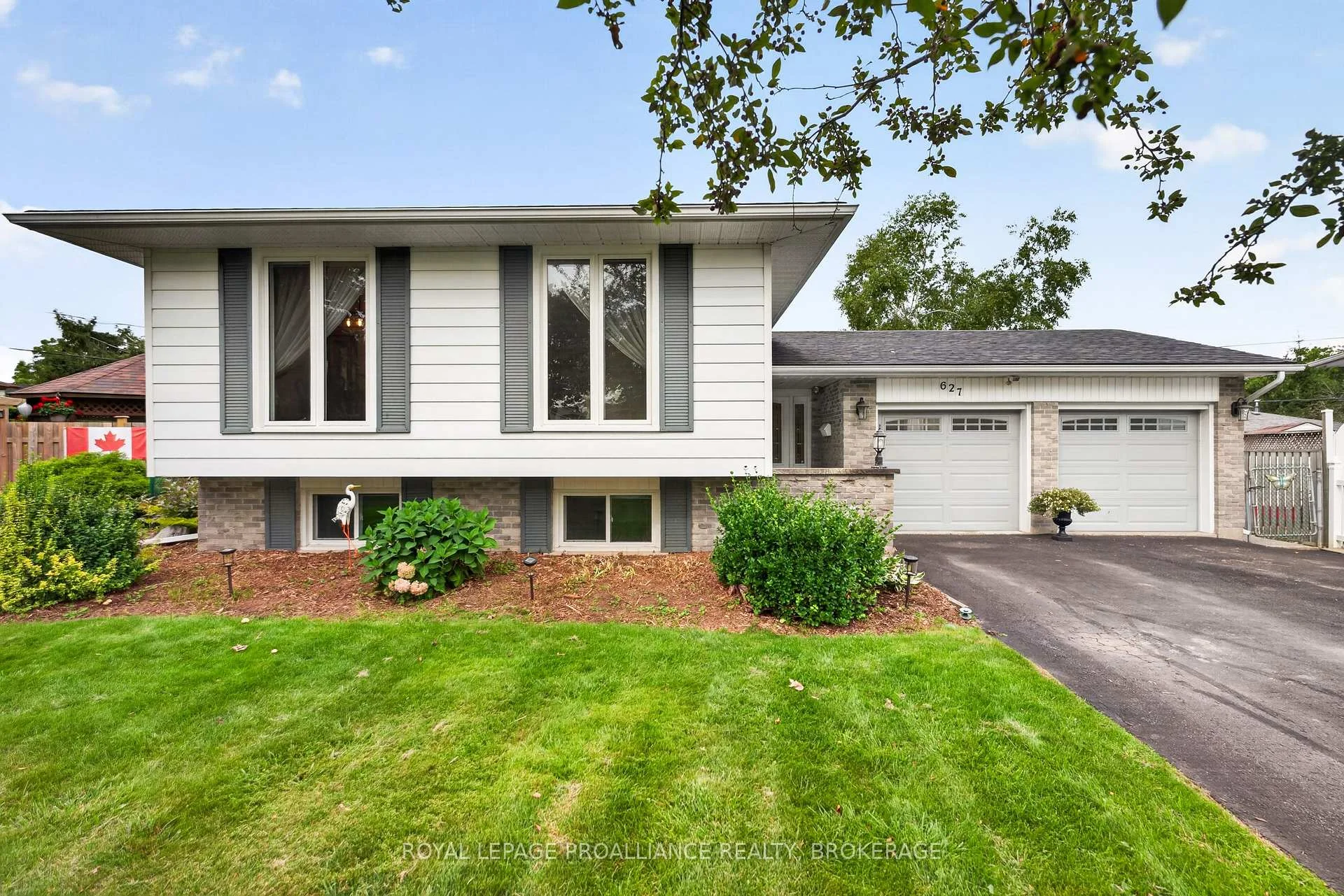 Photo 6 of 627 Stanford Street, Kingston, South of Taylor-Kidd Blvd — HOMEH