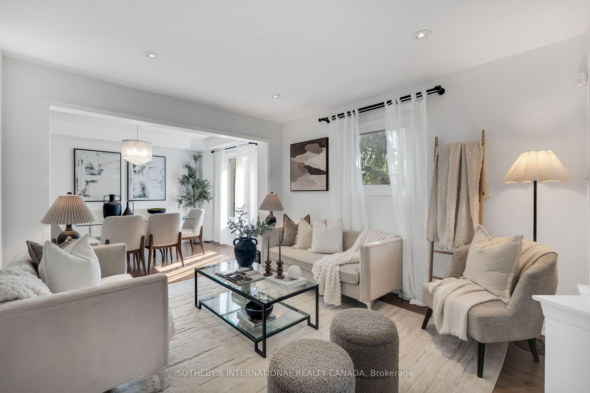 Photo 1 of 406 Pinnacle Trail, Aurora, Bayview Wellington — HOMEH