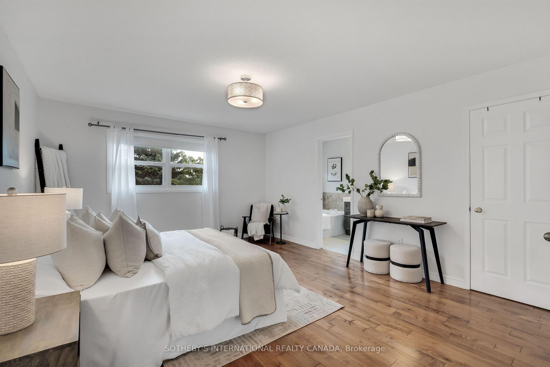 Photo 7 of 406 Pinnacle Trail, Aurora, Bayview Wellington — HOMEH