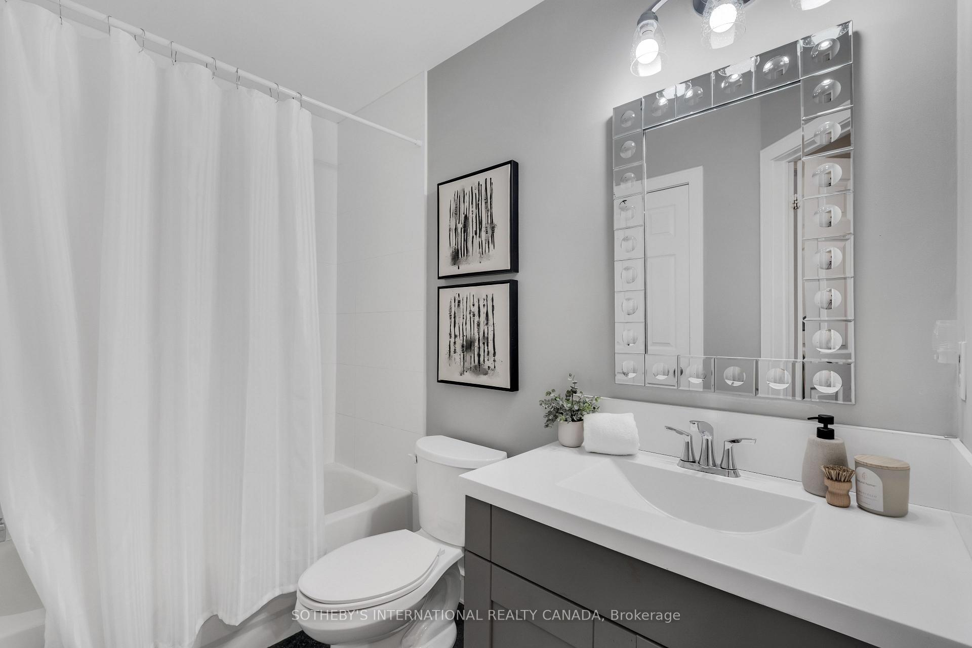 Photo 13 of 406 Pinnacle Trail, Aurora, Bayview Wellington — HOMEH