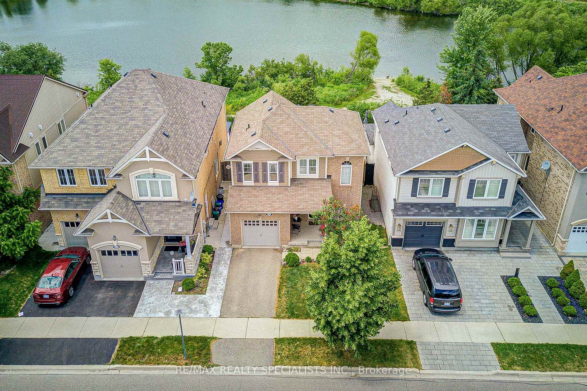 Photo 3 of 629 Symons Crossing, Milton, Coates — HOMEH