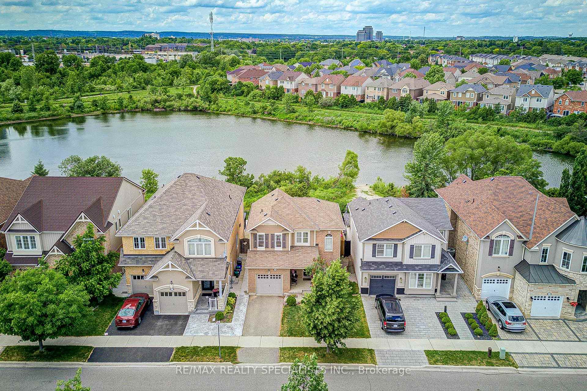 Photo 11 of 629 Symons Crossing, Milton, Coates — HOMEH