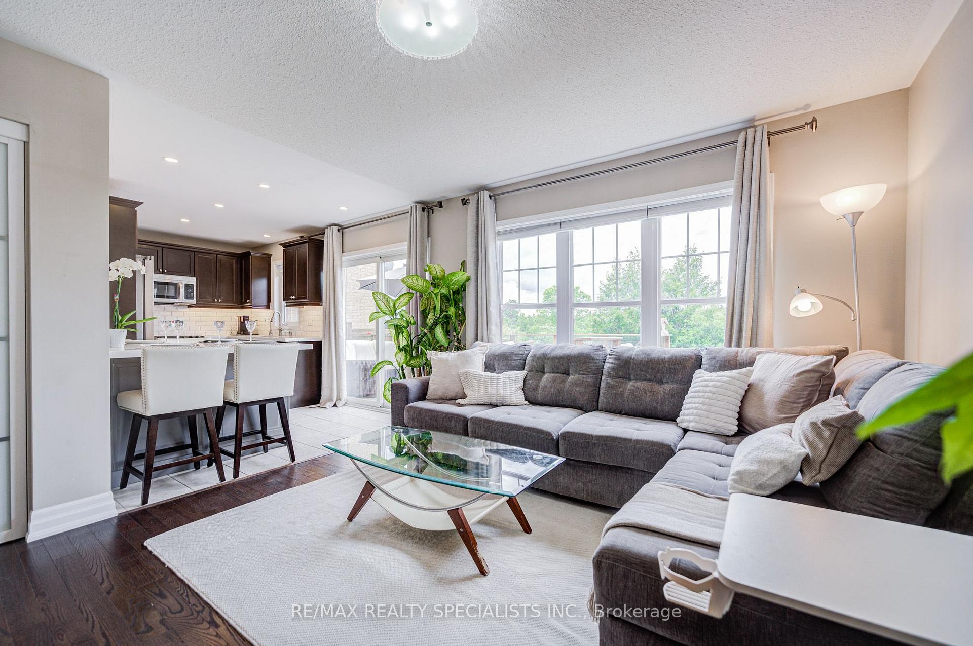 Photo 13 of 629 Symons Crossing, Milton, Coates — HOMEH