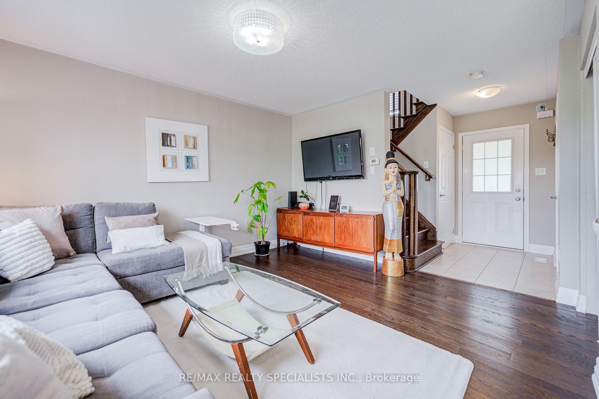 Photo 14 of 629 Symons Crossing, Milton, Coates — HOMEH