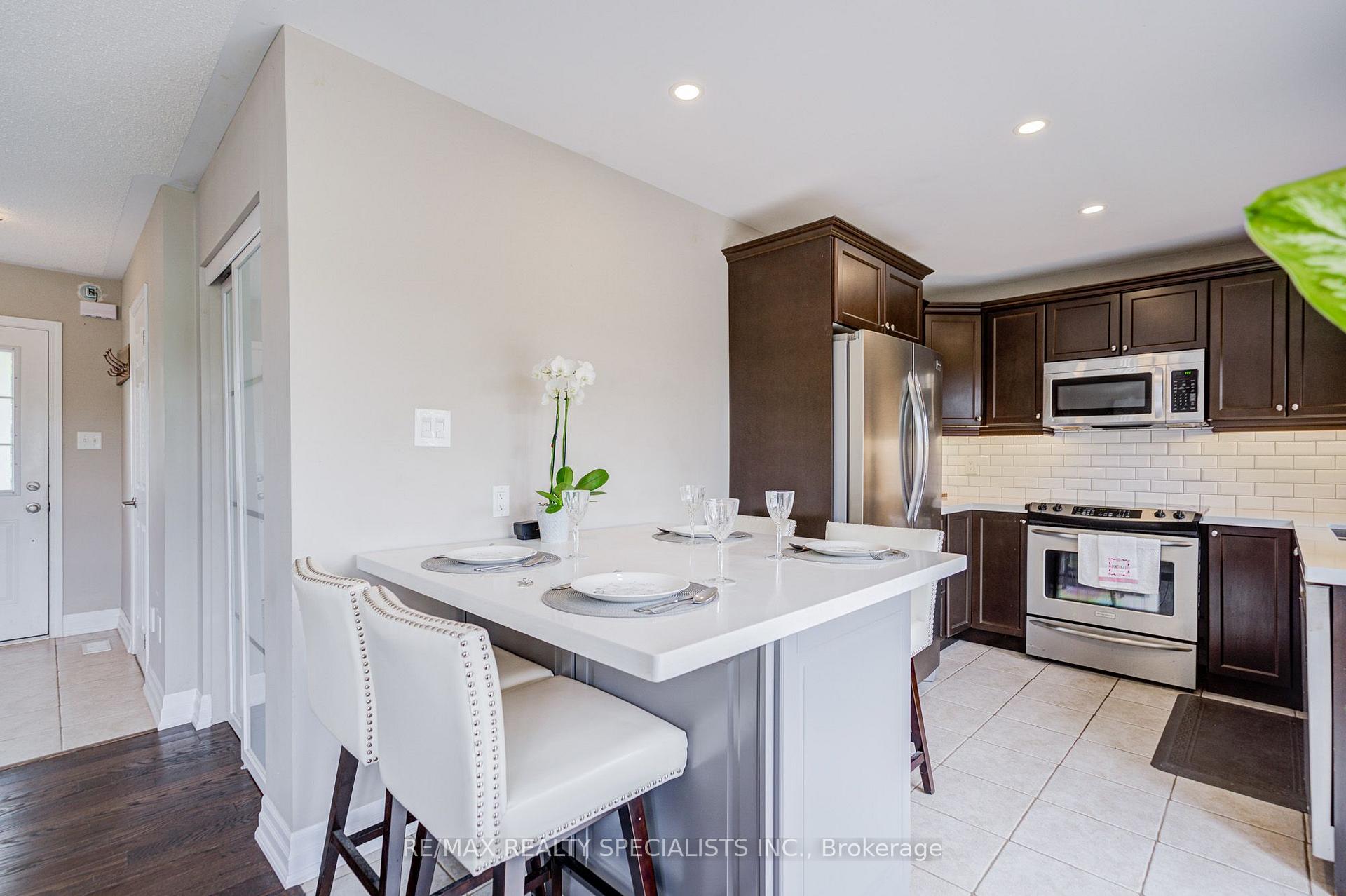 Photo 17 of 629 Symons Crossing, Milton, Coates — HOMEH
