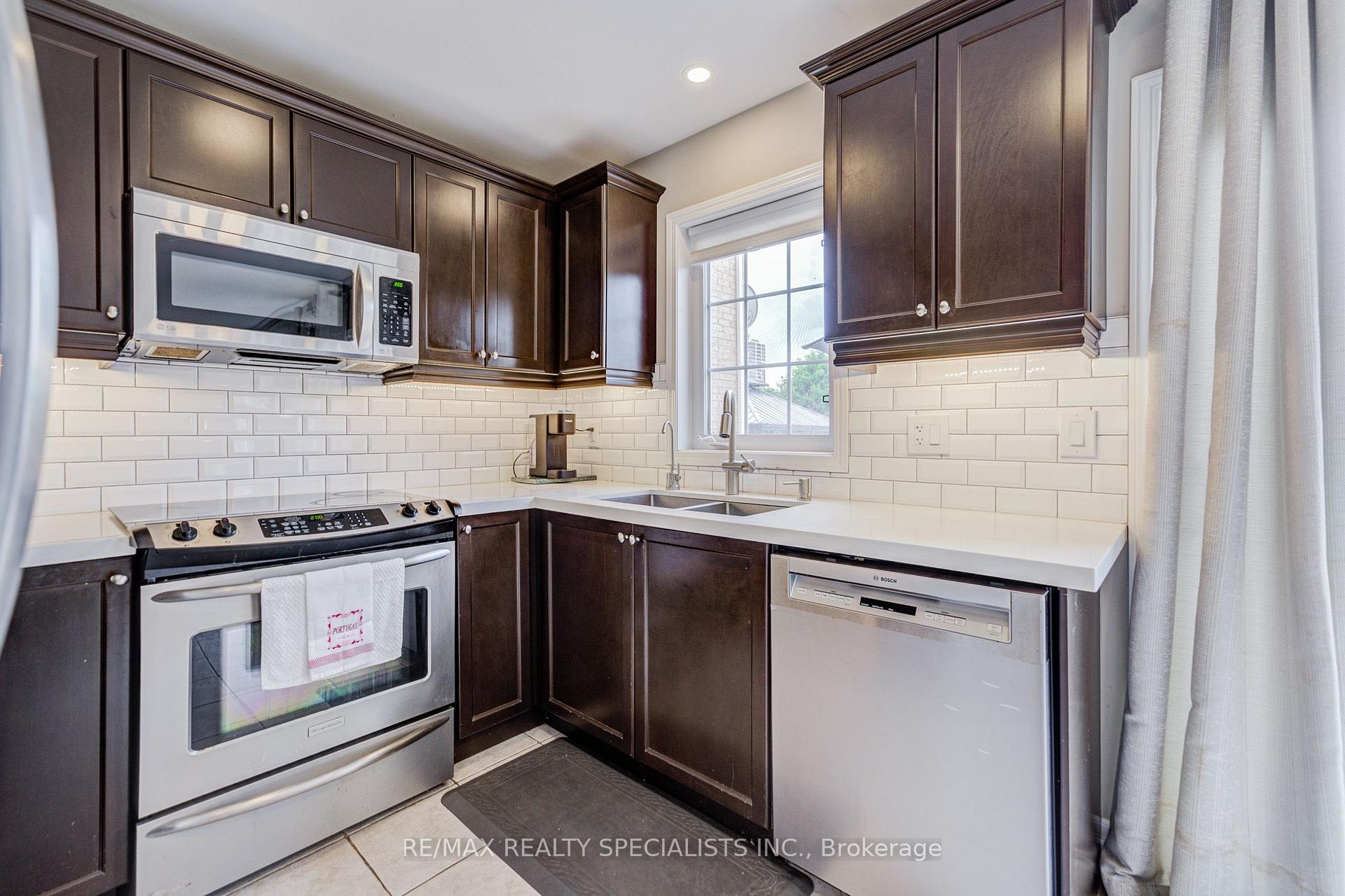 Photo 20 of 629 Symons Crossing, Milton, Coates — HOMEH