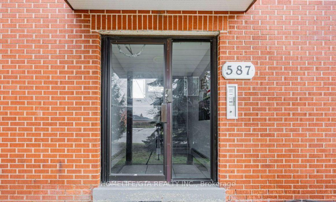 Photo 2 of Unit 2, 587 Digby Avenue, Oshawa, Eastdale — HOMEH
