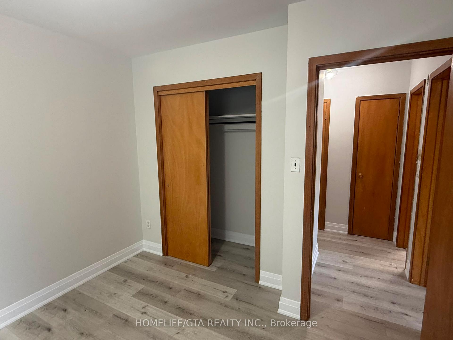 Photo 4 of Unit 2, 587 Digby Avenue, Oshawa, Eastdale — HOMEH
