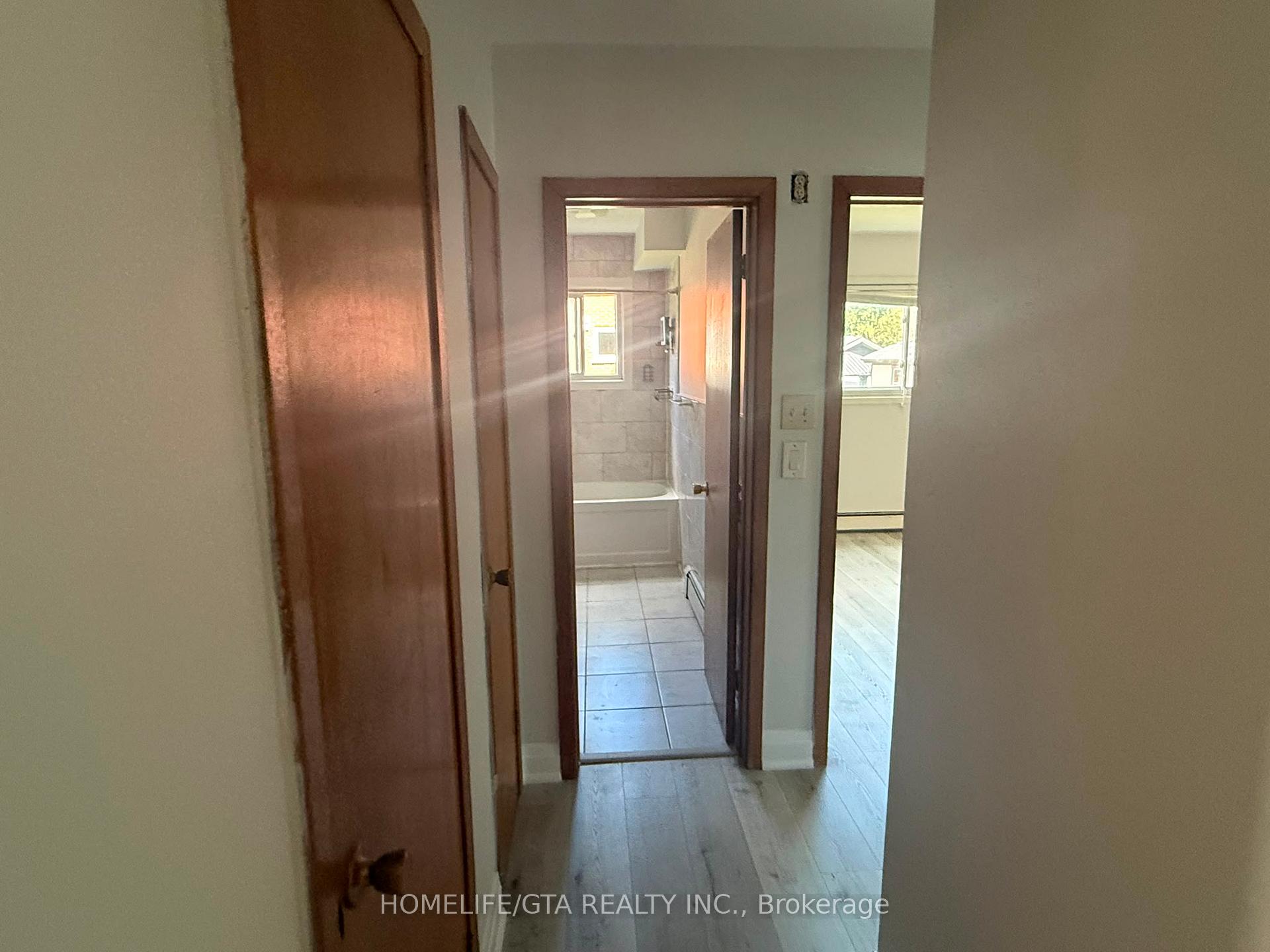 Photo 11 of Unit 2, 587 Digby Avenue, Oshawa, Eastdale — HOMEH