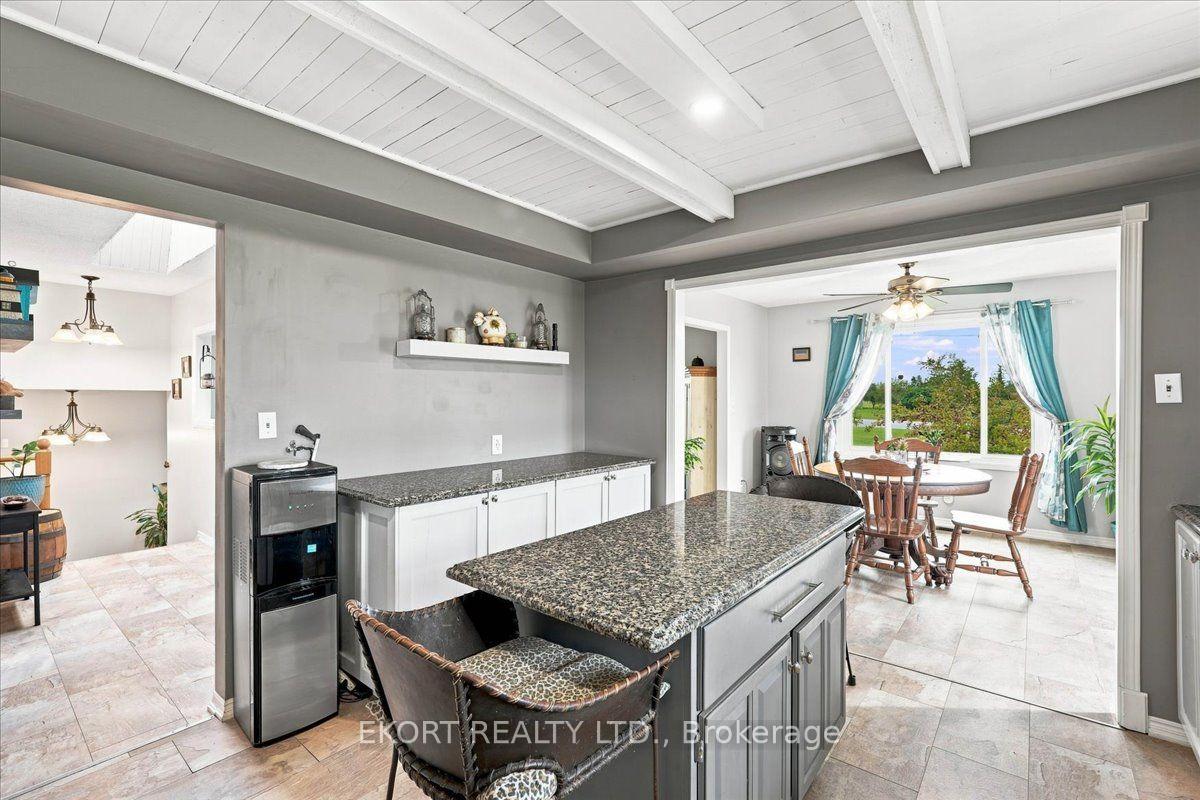 Photo 17 of 2433 62 Highway, Prince Edward County, Sophiasburg Ward — HOMEH