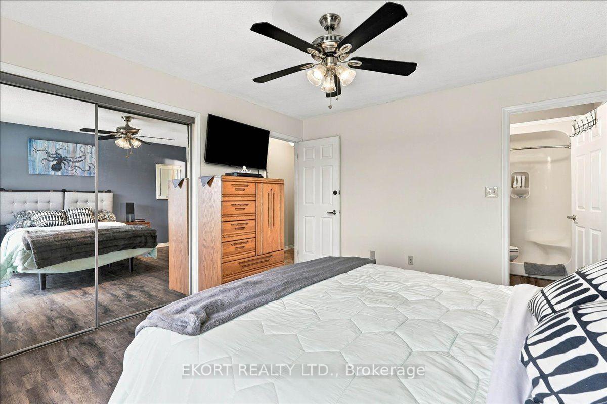 Photo 25 of 2433 62 Highway, Prince Edward County, Sophiasburg Ward — HOMEH