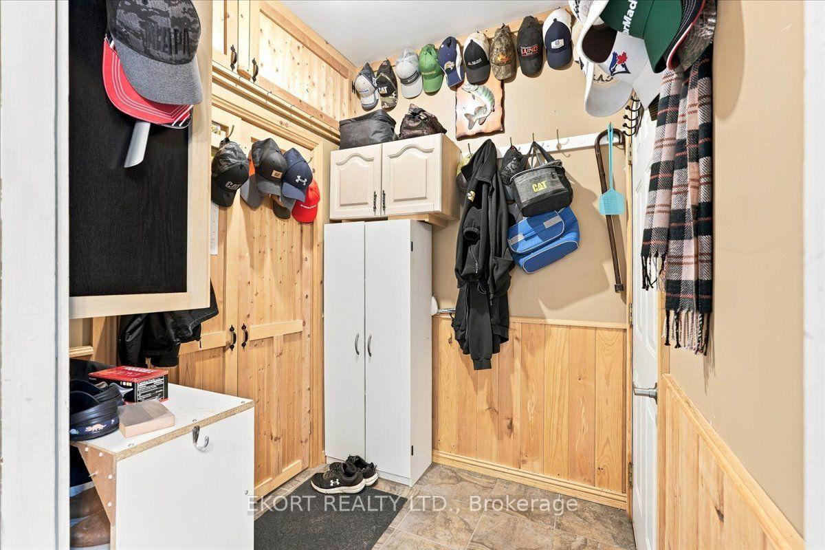 Photo 37 of 2433 62 Highway, Prince Edward County, Sophiasburg Ward — HOMEH