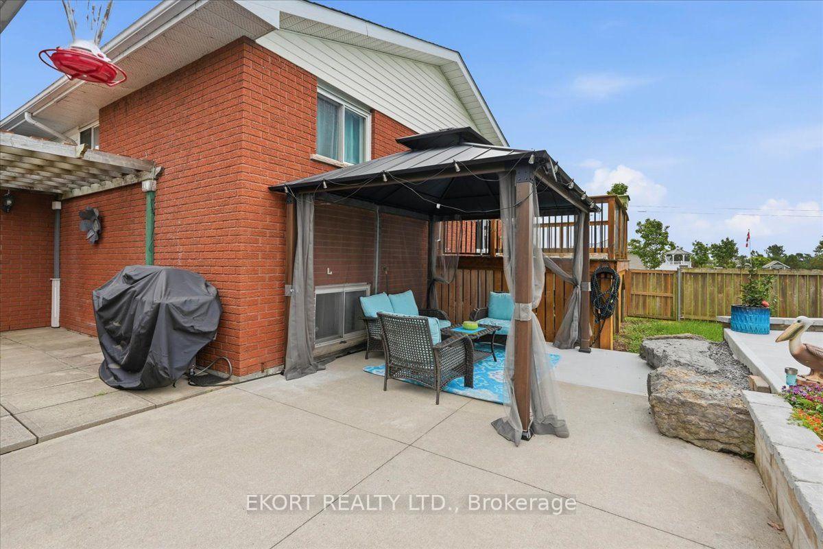 Photo 42 of 2433 62 Highway, Prince Edward County, Sophiasburg Ward — HOMEH