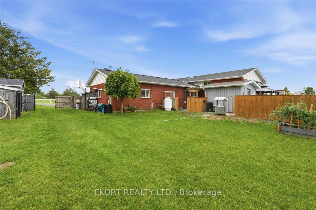 Photo 47 of 2433 62 Highway, Prince Edward County, Sophiasburg Ward — HOMEH