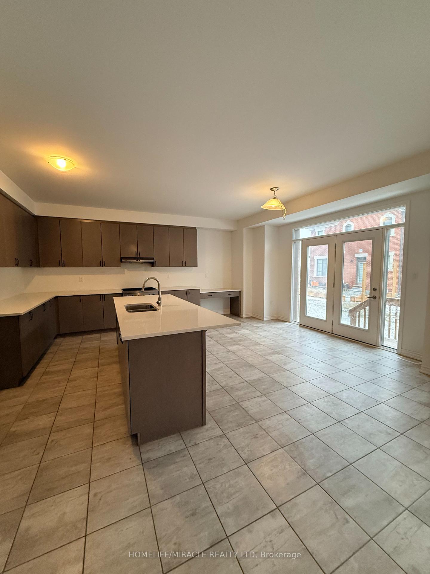 Photo 10 of 1421 Swallowtail Lane, Pickering, Rural Pickering — HOMEH