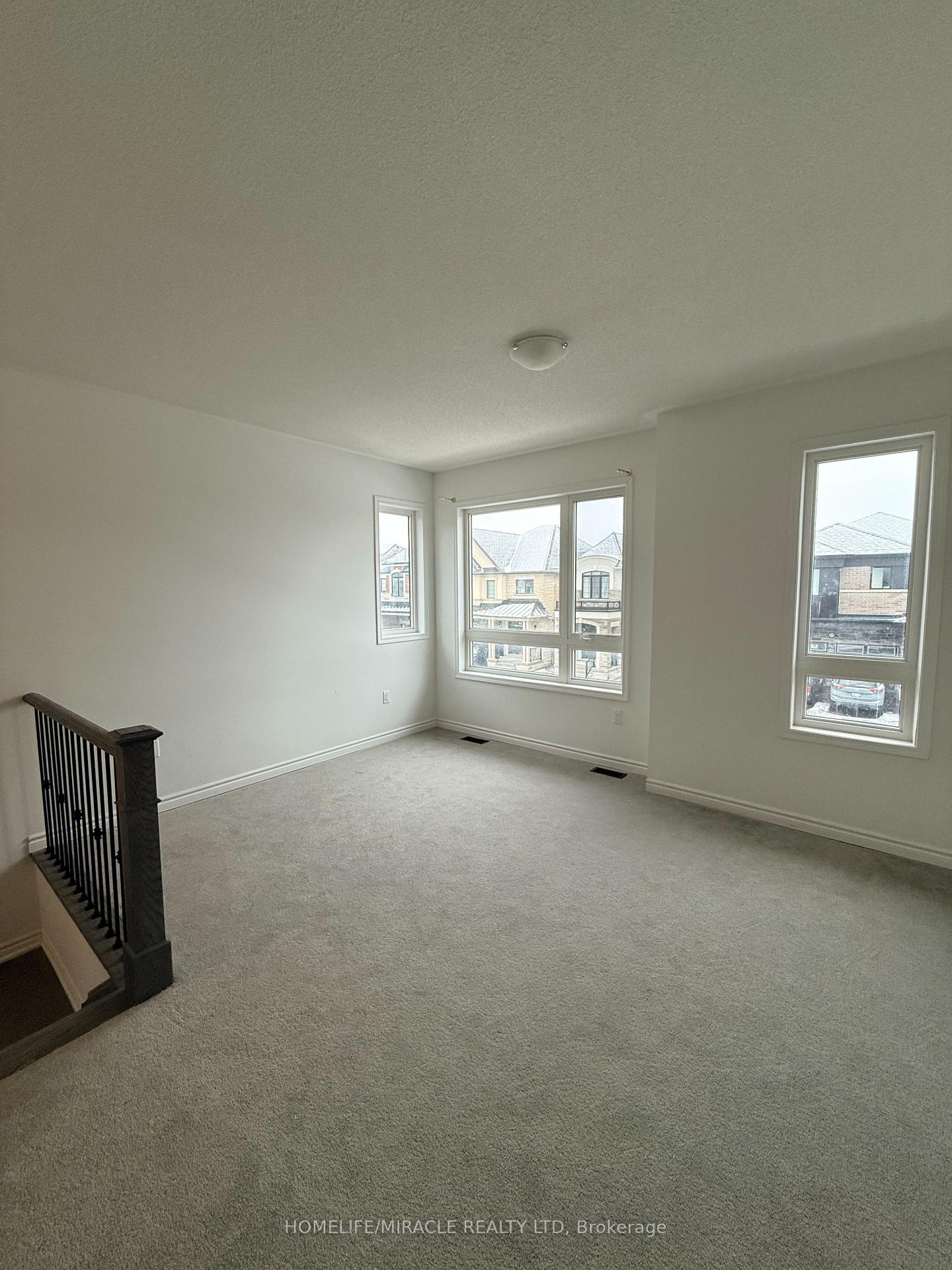 Photo 17 of 1421 Swallowtail Lane, Pickering, Rural Pickering — HOMEH