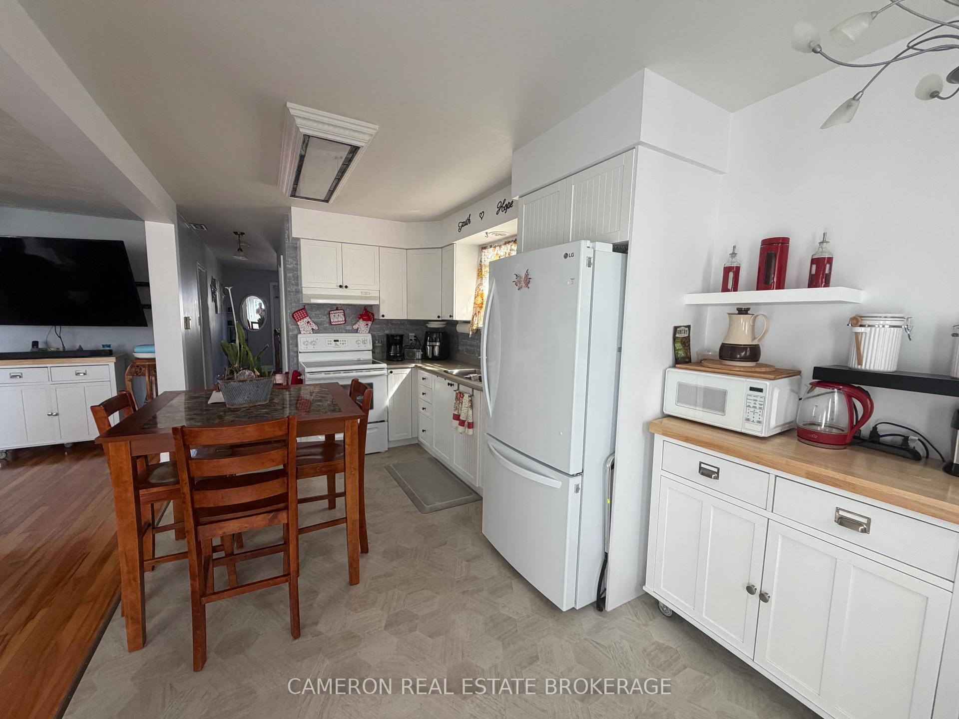 Photo 8 of 337 Fifth St East Street E, Cornwall, Cornwall — HOMEH