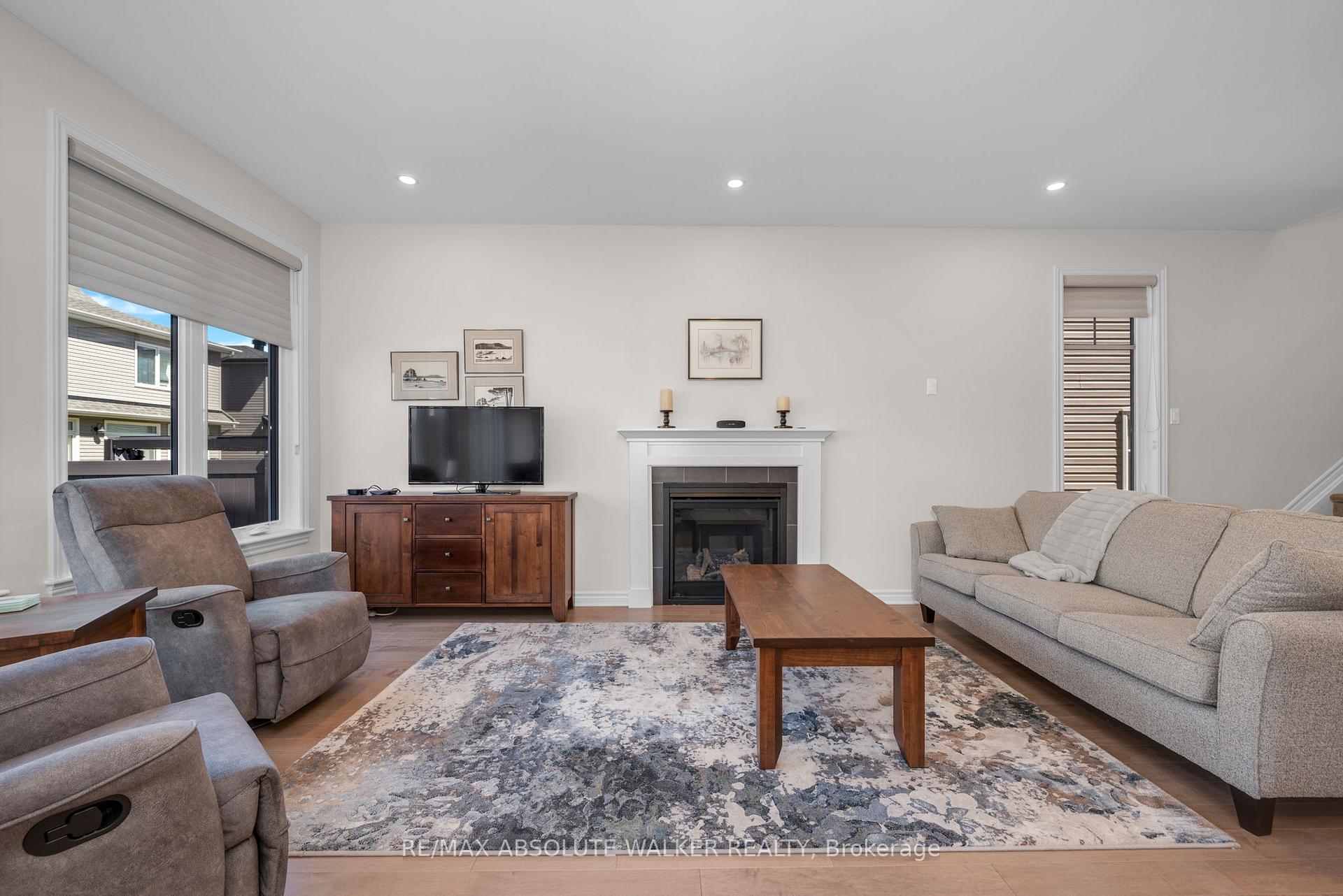 Photo 16 of 2381 Goldhawk Drive, Ottawa, Stittsville (South) — HOMEH