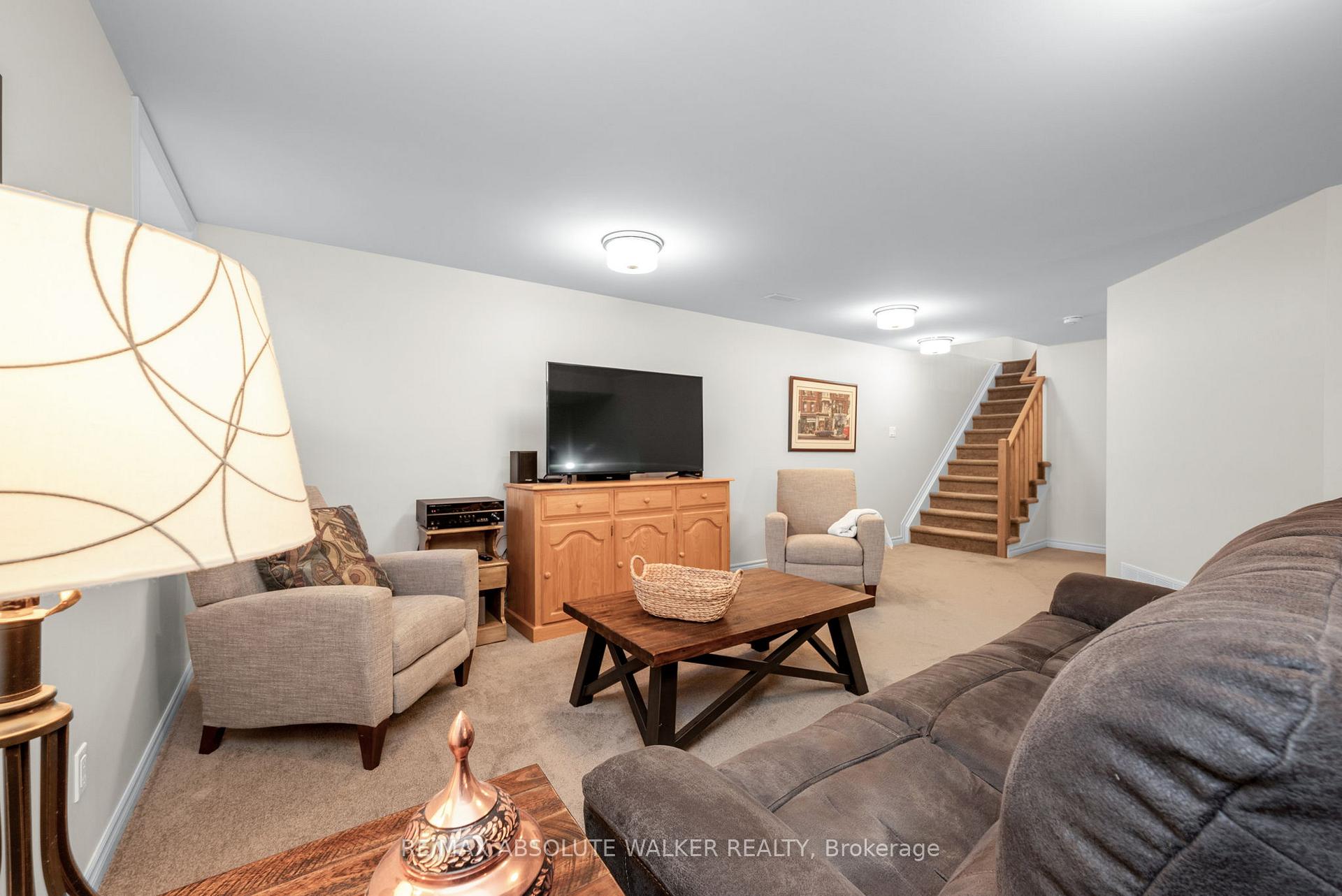 Photo 33 of 2381 Goldhawk Drive, Ottawa, Stittsville (South) — HOMEH