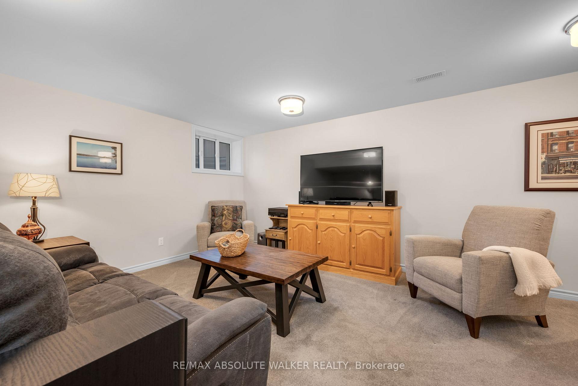 Photo 34 of 2381 Goldhawk Drive, Ottawa, Stittsville (South) — HOMEH