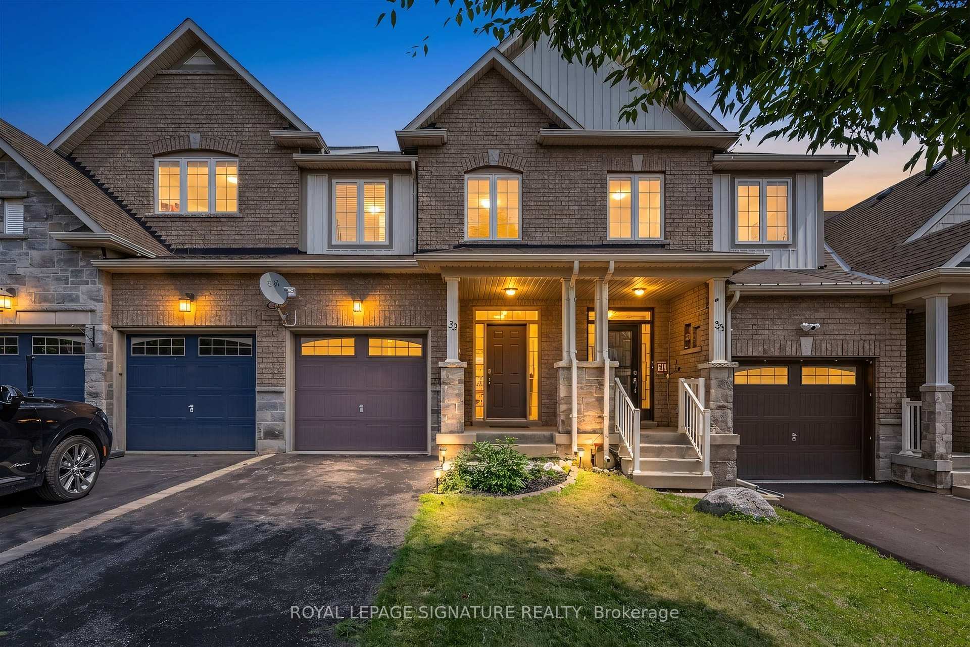 Photo 1 of 33 Brownview Drive, Hamilton, Waterdown — HOMEH