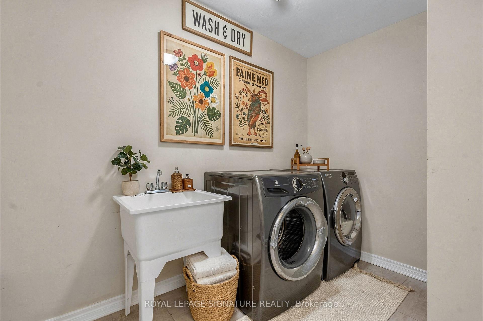Photo 8 of 33 Brownview Drive, Hamilton, Waterdown — HOMEH