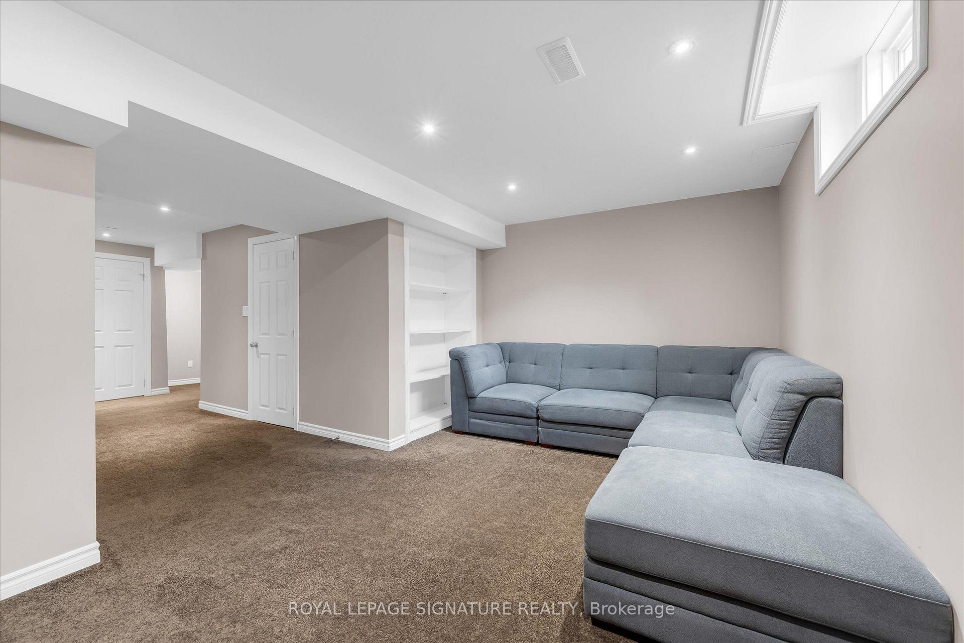 Photo 18 of 33 Brownview Drive, Hamilton, Waterdown — HOMEH