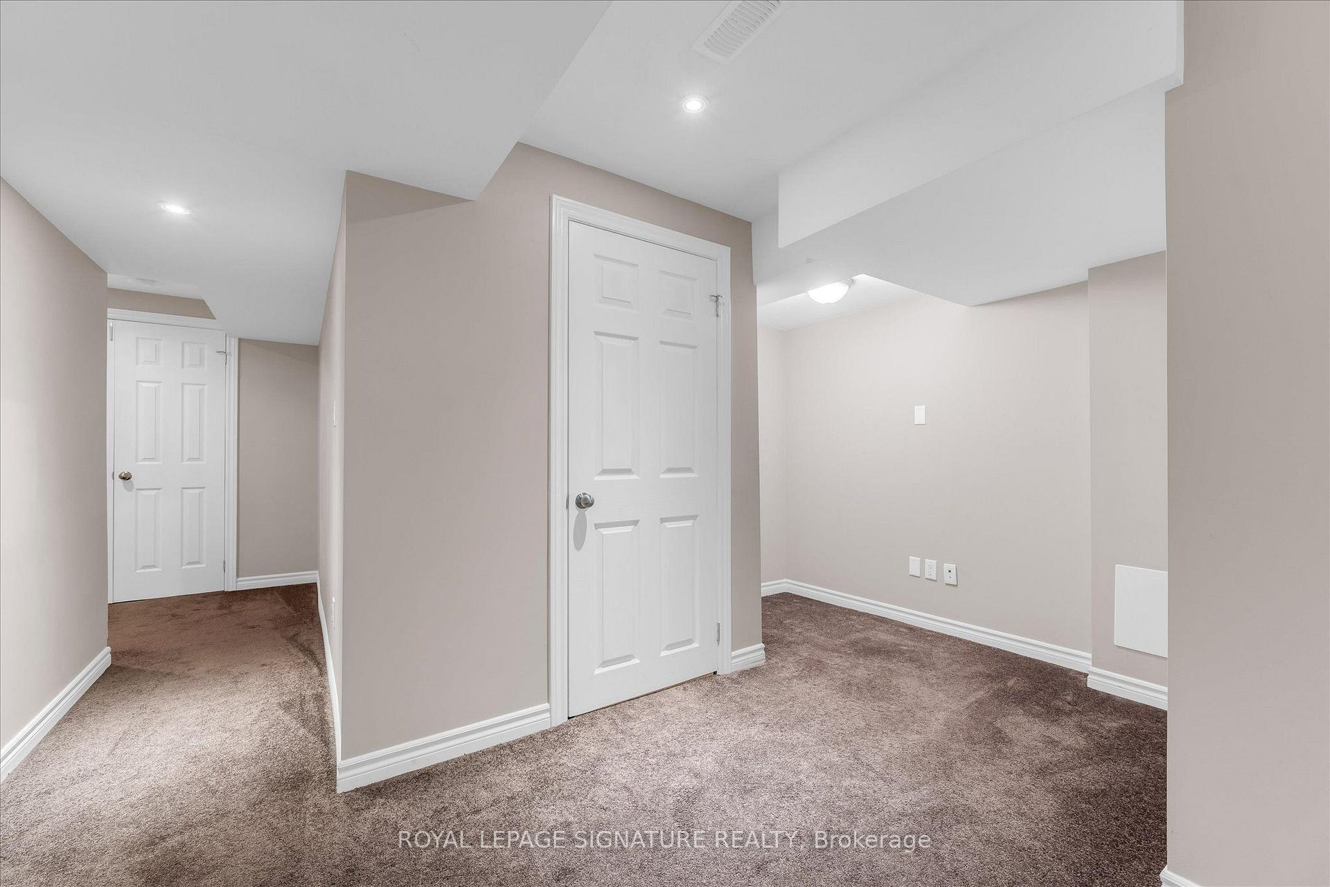 Photo 20 of 33 Brownview Drive, Hamilton, Waterdown — HOMEH