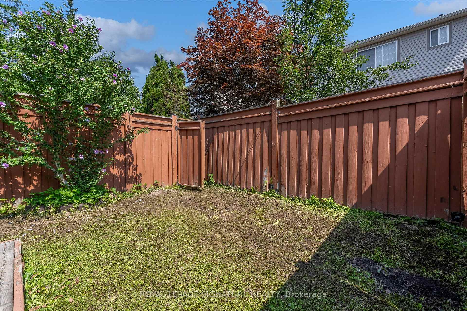 Photo 23 of 33 Brownview Drive, Hamilton, Waterdown — HOMEH