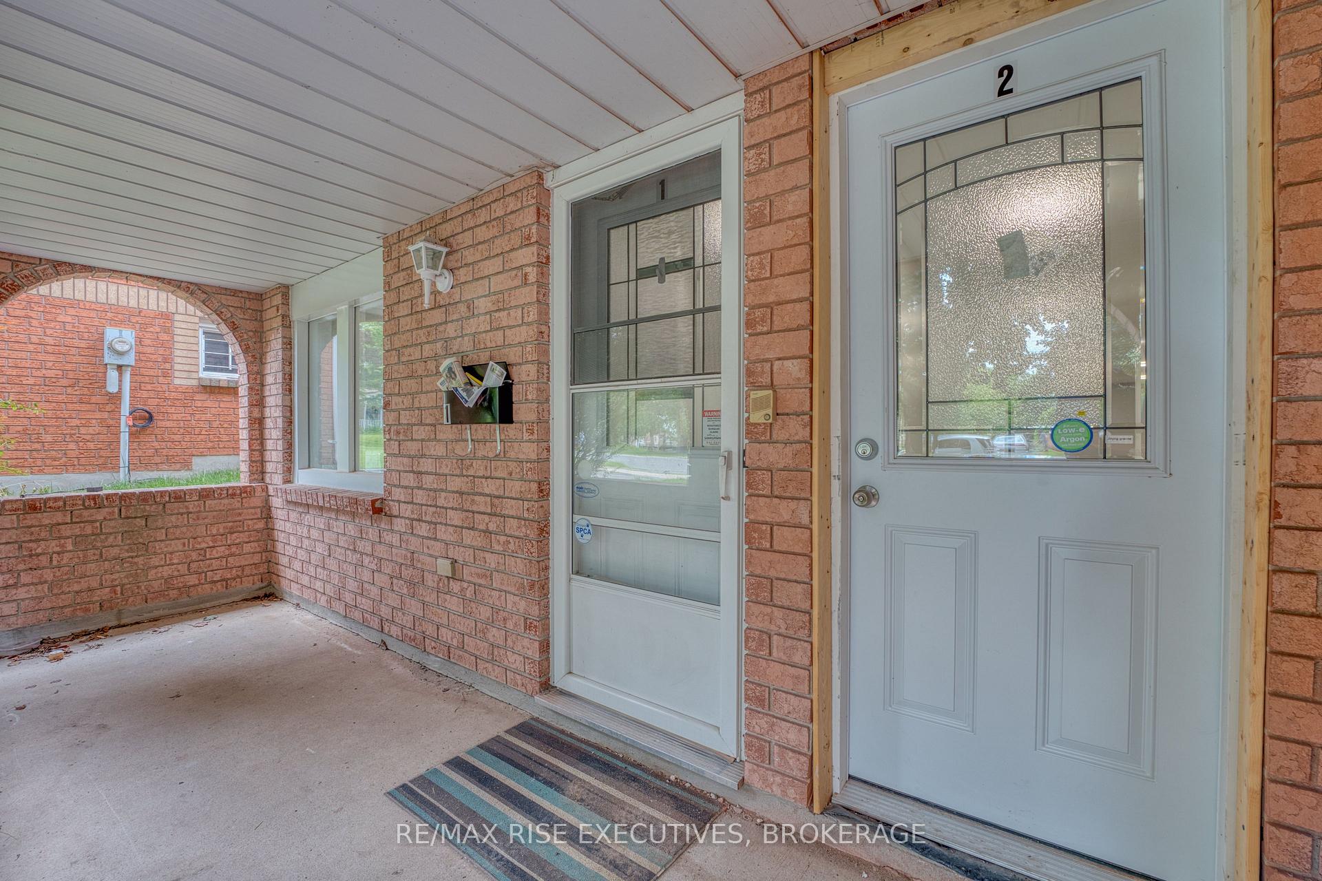 Photo 2 of Unit 2, 151 Dauphin Avenue, Kingston, Rideau — HOMEH