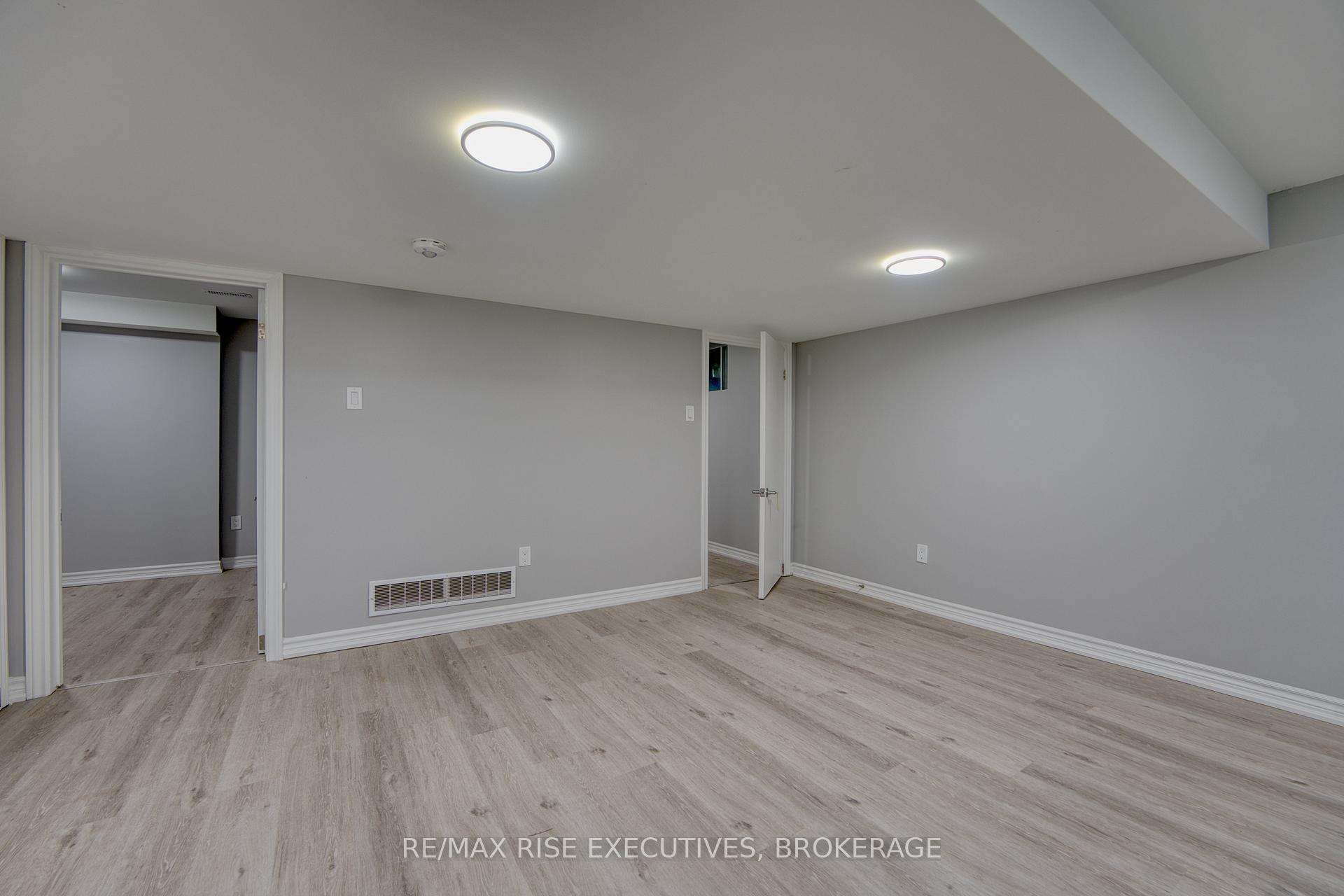 Photo 9 of Unit 2, 151 Dauphin Avenue, Kingston, Rideau — HOMEH
